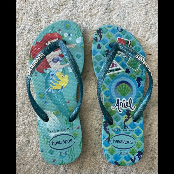 havaianas Flip Flops - Picture 1 of 2